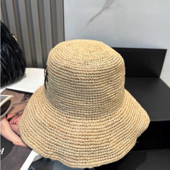 LOEWE Straw Hat 👒 Elegant Summer Hat - Picture 4 of 6